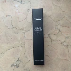 🎉 Aesthetica Liquid Eyeliner